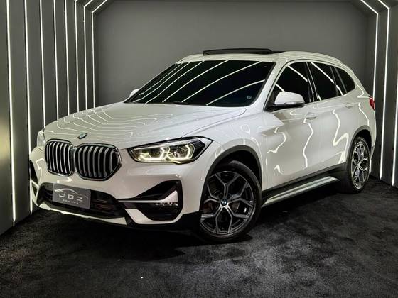 BMW X1 2.0 16V TURBO ACTIVEFLEX SDRIVE20I X-LINE 4P AUTOMÁTICO BMW X1 2.0 16V TURBO ACTIVEFLEX SDRIVE20I X-LINE 4P AUTOMÁTICO